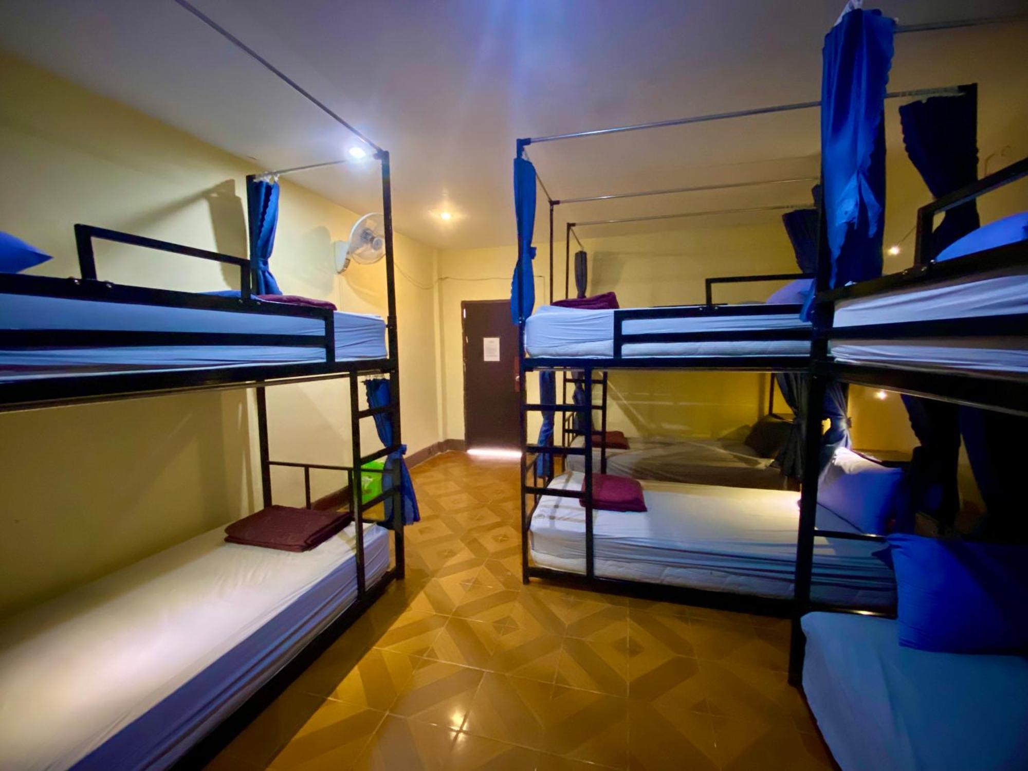 Nana Backpackers Hostel Ванг-Виенг Экстерьер фото