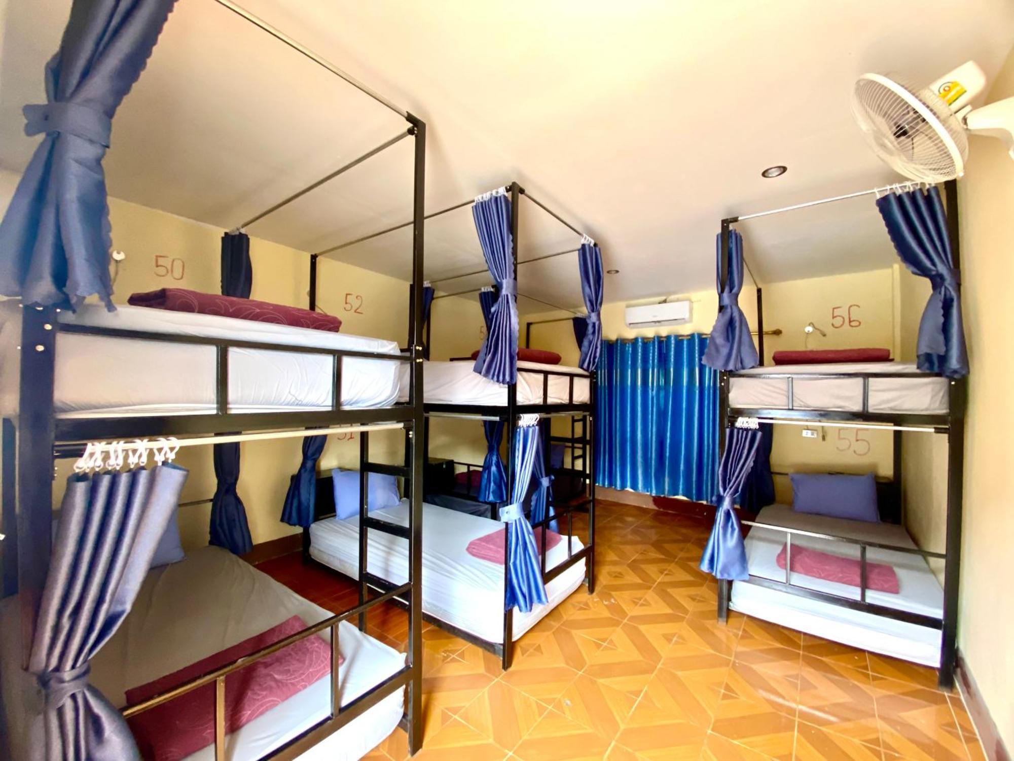 Nana Backpackers Hostel Ванг-Виенг Экстерьер фото